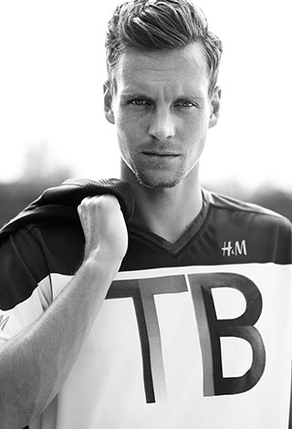 اتش آند أم تطلق مجموعة H&M for Tomas Berdych بتصاميم عصرية وطابع عملي 