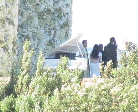 كيف كانت أجواء الزواج الثالث لكيم كارديشيان؟