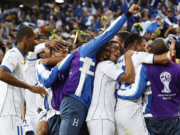 المباراة بين الإكوادور وهوندوراس تنتهي بنتيجة 2-1
