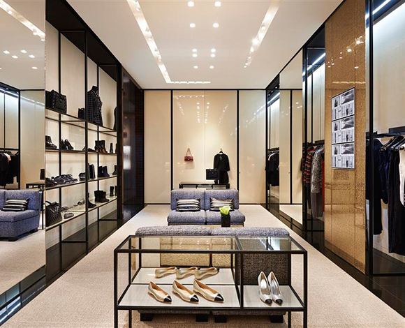CHANEL تفتتح متجراً جديداً لها في مبنى الركاب رقم 3A
