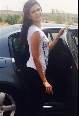صور سيارات سلمى رشيد نجمة "اراب ايدول"  