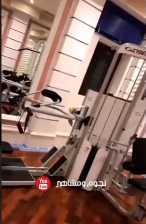 بالفيديو .. هكذا تبدو طائرة أحلام الخاصة من الداخل