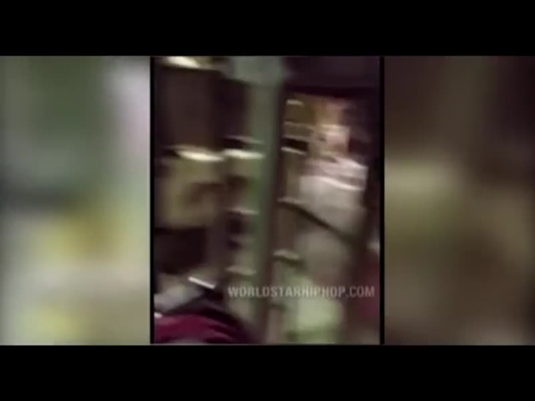فيديو مقزز سيجعلك لا تتناول هي المنتجات مجددًا