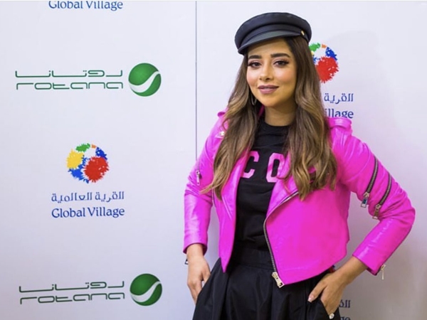 اضغط لمشاهدة الصور: بلقيس تشعل أجواء القرية العالمية بحضور الآلاف