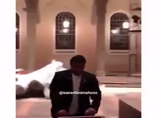 بالفيديو .. تعرف على هذا المواطن الذي حوّل كنيسة إلى مسجد