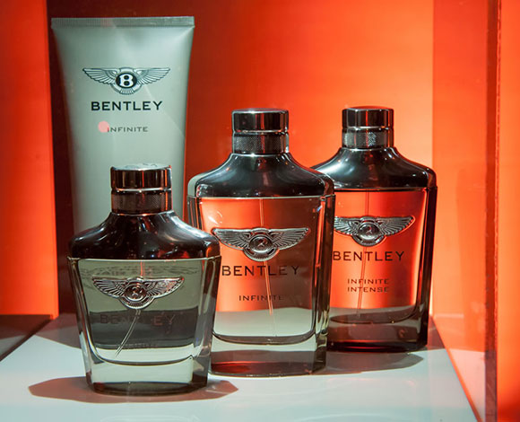 لمحبي الأناقة... Infinite عطر مميز من بنتلي