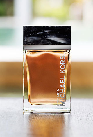 MICHAEL KORS يقدم عطرا جديدا للرجل الثري والمترف