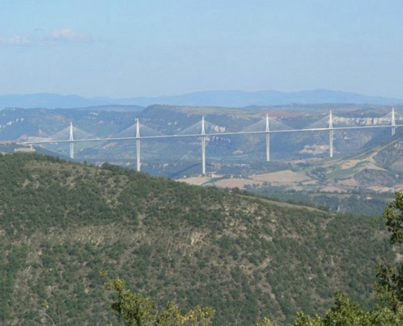 جسر Millau أطول وأعلى جسر في العالم... بالصور