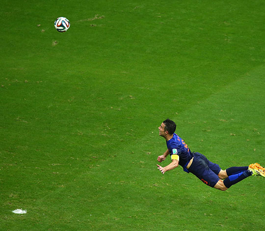 روبن فان بيرسي على قائمة أفضل هدف في كأس العالم حتى الآن 