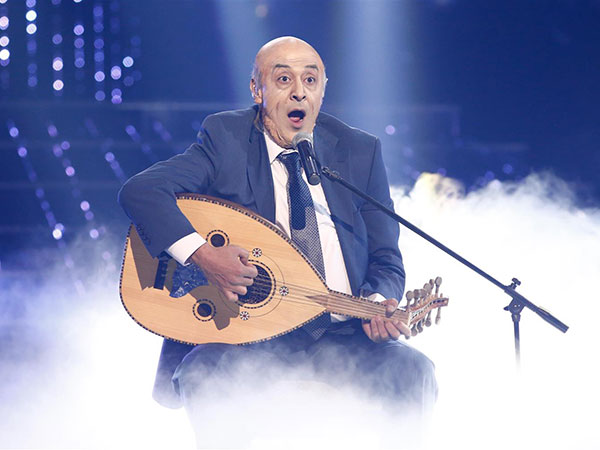 عبد المنعم عمايري يفوز ببرنامج "شكلك مش غريب" 