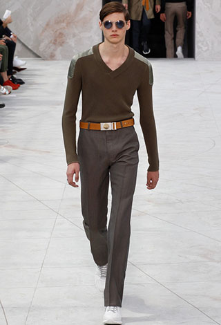 Volez, Voguez, Voyagez مع مجموعة Louis Vuitton الجديدة