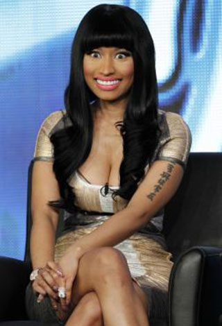 إليك بالصور أزياء النجمة "Nicki Minaj" 