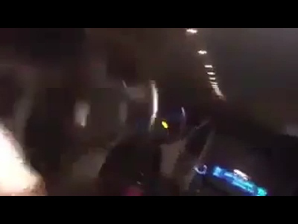 بالفيديو .. مفحط يفاجأ بدورية شرطة أمامه