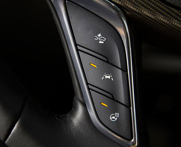 كاديلاك XT5 الجديدة: الفخامة في سيارة عائلية من طراز كروس أوفر