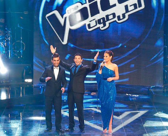 "the Voice" يشهد منافسة حامية ... وشيرين تكشف عن البايبي 