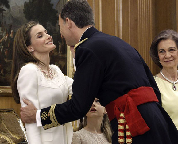 حفل تنصيب الامير فيليب ملكاً على اسبانيا 