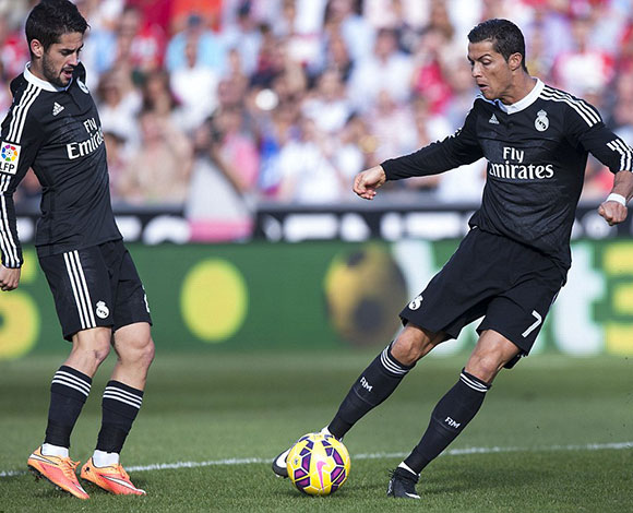 ريال مدريد يفوز على غرناطة ويتصدر الترتيب مؤقتاً