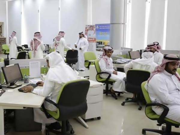 إقرار الجدول الجديد لسوق العمل والمخالفات والغرامات