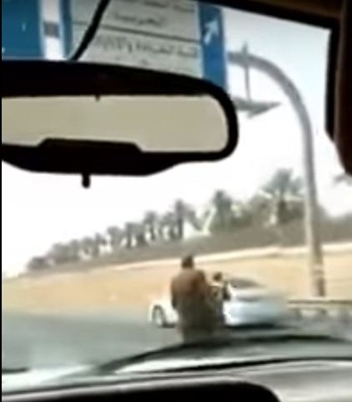 شاهد .. مطاردة بالسيارات في شوارع المملكة