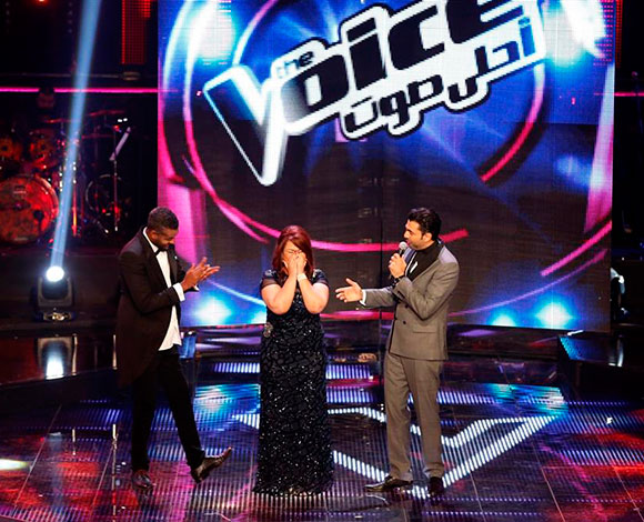 "the Voice" يشهد منافسة حامية ... وشيرين تكشف عن البايبي 