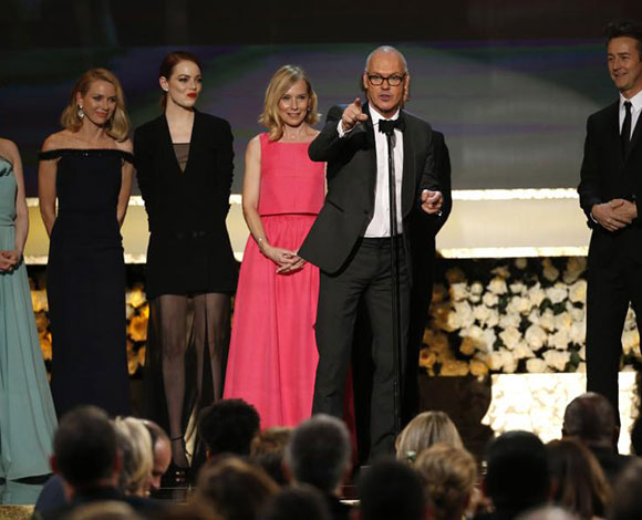 إطلالات المشاهير في حفل توزيع جوائز افضل الممثلين "SAG 2015" بالصور