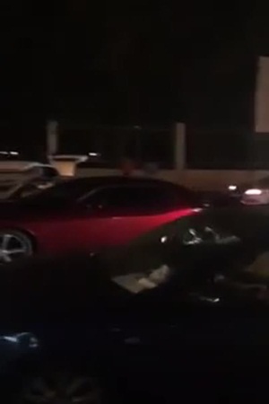 شاهد .. حادث تصادم كبير بين سيارتين فارهتين