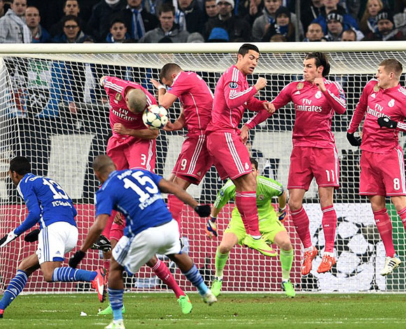 بورتو يتعادل مع بازل وريال مدريد يفوز على شالكة