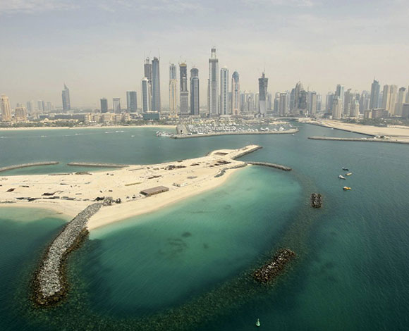 مدينة دبي تحتل المرتبة الأولى كأجمل مدينة من السماء