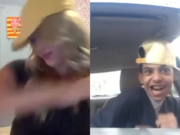أبو سن يفشل في التحدث مع الأمريكية فيرقص معها .. فيديو