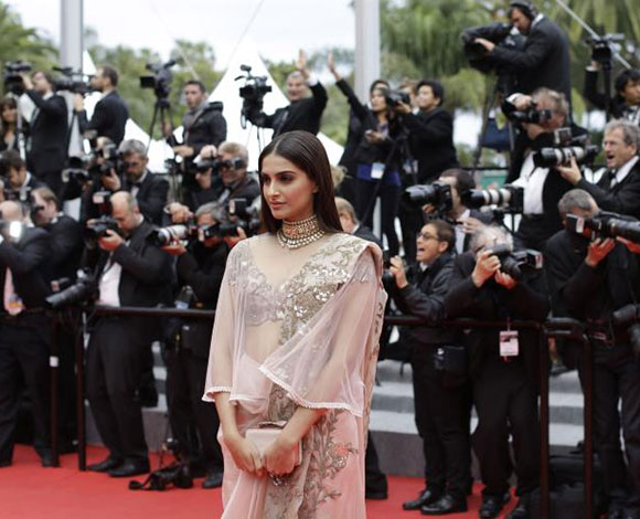 جميلات "بوليوود" في مهرجان "Cannes"