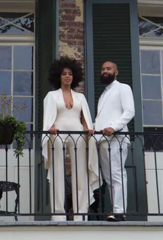 "Solange Knowles" شقيقة "بيونسيه" تتزوج في شوارع نيو اورليانز