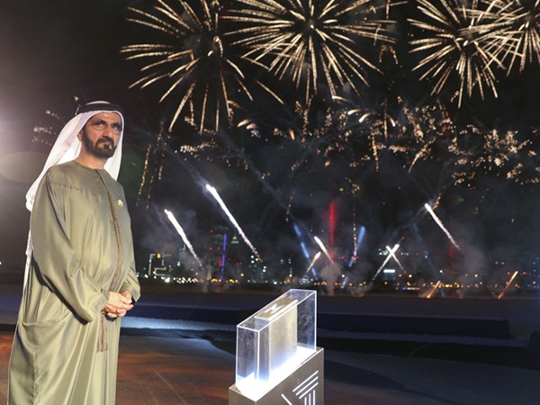 الشيخ محمد بن راشد يفتتح البدء في إنشاء ميدان ون مول