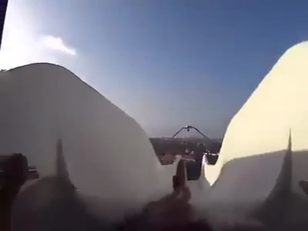 لمحبي الملاهي المائية .. يجب عليكم تجربة هذه الموجودة بالفيديو