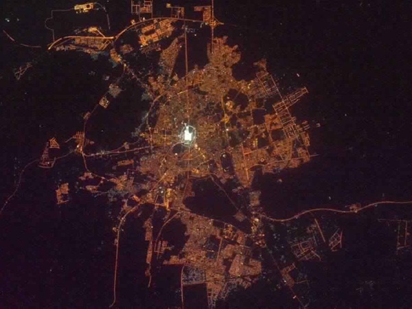 مكة.. بعدسة رائد فضاء