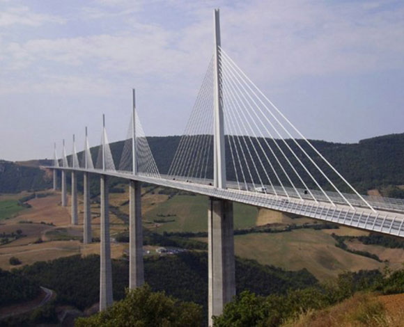 جسر Millau أطول وأعلى جسر في العالم... بالصور