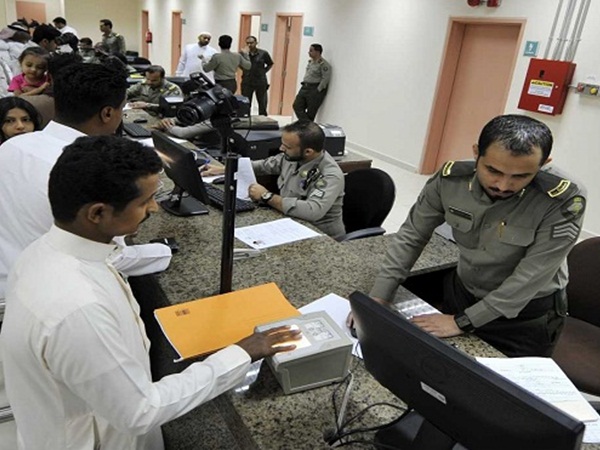 الجوازات تهدد المقيمين في حالة عدم فعل هذا الأمر
