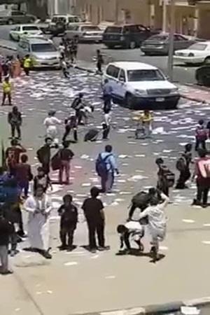 تعرف على رد فعل وزير التعليم على فيديو تمزيق الطلبة للكتب المدرسية