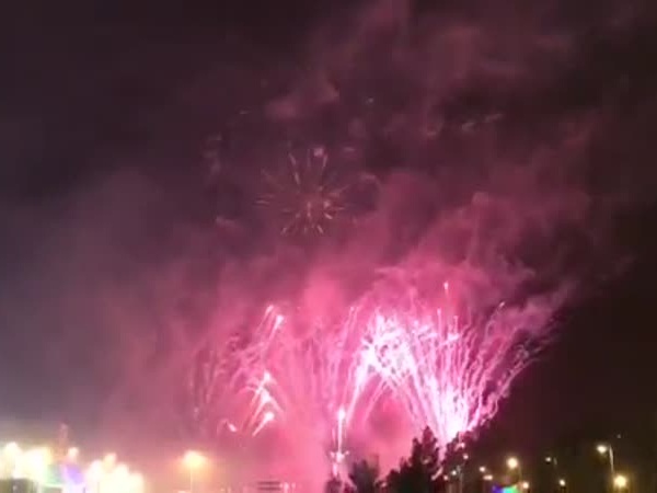 شاهد عروض الصوت والضوء المبهرة في أبها