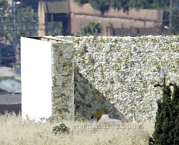 كيف كانت أجواء الزواج الثالث لكيم كارديشيان؟