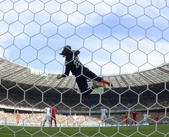 هكذا فازت بلجيكا على الجزائر 2-1