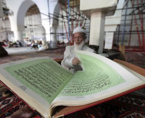 هكذا استقبل المسلمون حول العالم الشهر الفضيل 