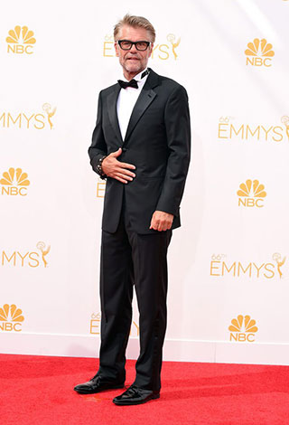 أجمل إطلالات المشاهير الرجال في حفل توزيع جوائز "Emmy" لهذا العام