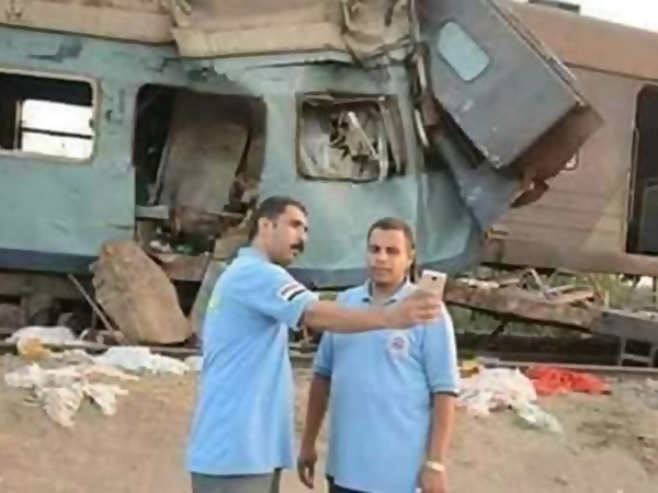 تعرف على السيلفي الذي أغضب المصريين
