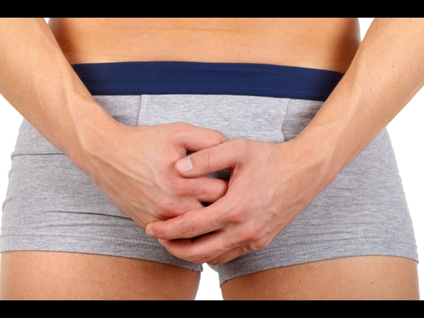 أماكن في جسم الرجل تثير غريزة المرأة