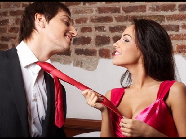 أماكن في جسم الرجل تثير غريزة المرأة