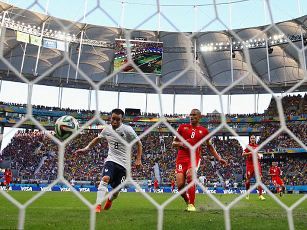  المنتخب الفرنسي يلعب أحد أروع مبارياته منذ زمن ويطيح بالمنتخب السويسري 5-2