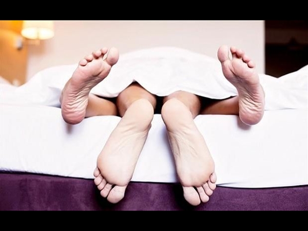 علاج مشاكل ضعف الانتصاب عند الرجل بطرق طبيعية