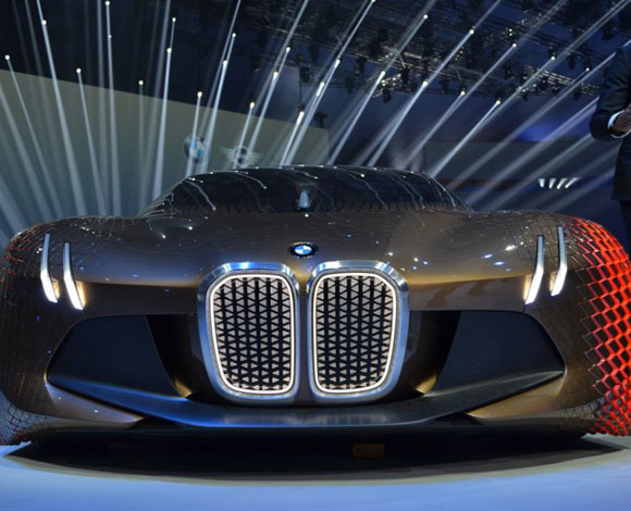 The Vision Next 100 ... سيارة BMW التي تتولى القيادة بنفسها