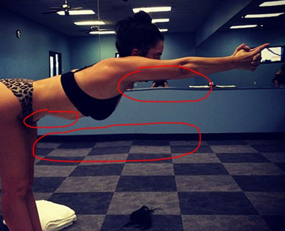 نجوم ونجمات أخفوا بعض العيوب في صور سيلفي لهم بالفوتوشوب