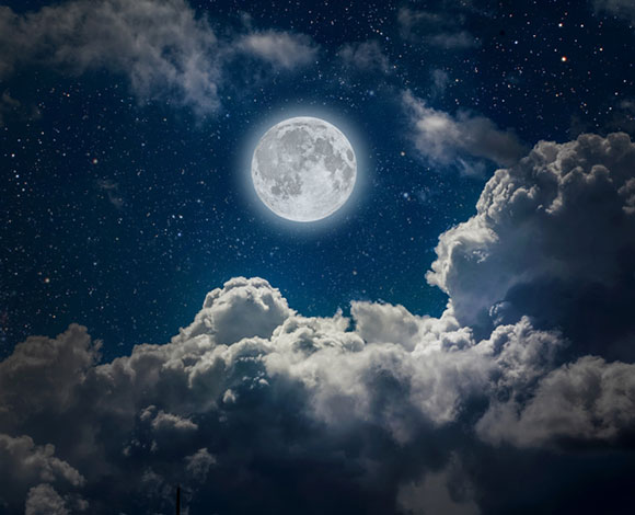 هل يؤثر القمر على مزاجنا؟ أم هي مجرد خرافة؟هذا ما تقوله الدراسات